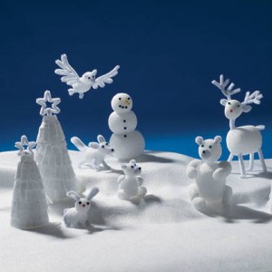 winter craft for kids to make pipe cleaner animals winter scene