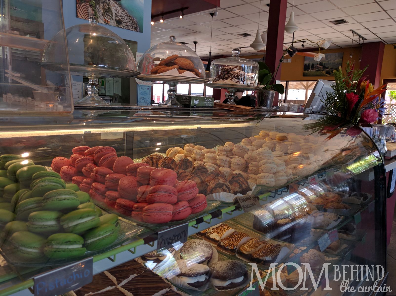 pastry counter Fabiani's Maui